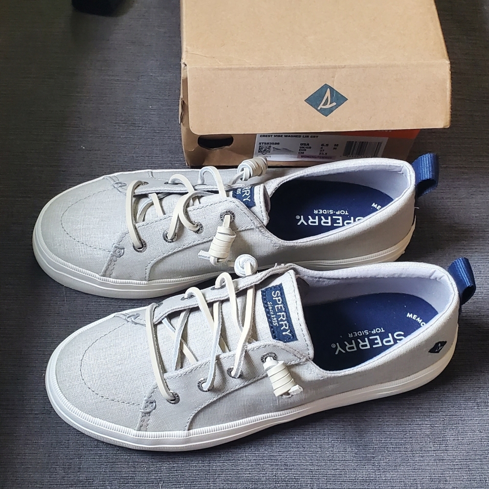 Sperry Crest Vibe Sneakers